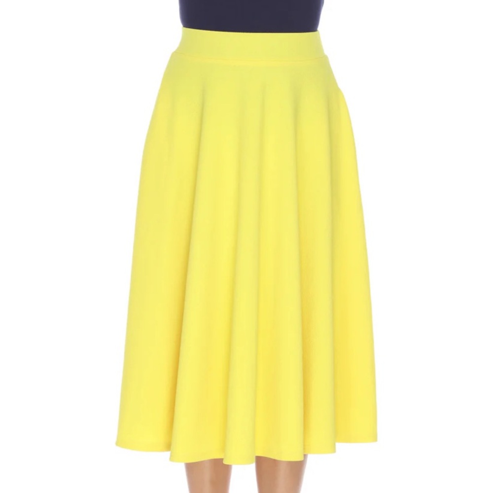 White Mark Flared Midi Skirt with pockets in Yellow NWT Size XL